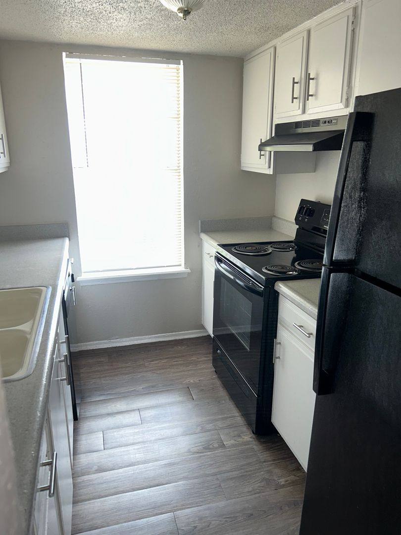 Townhouse for rent at 2600 W I 240 Service Rd, Oklahoma City, OK 73159