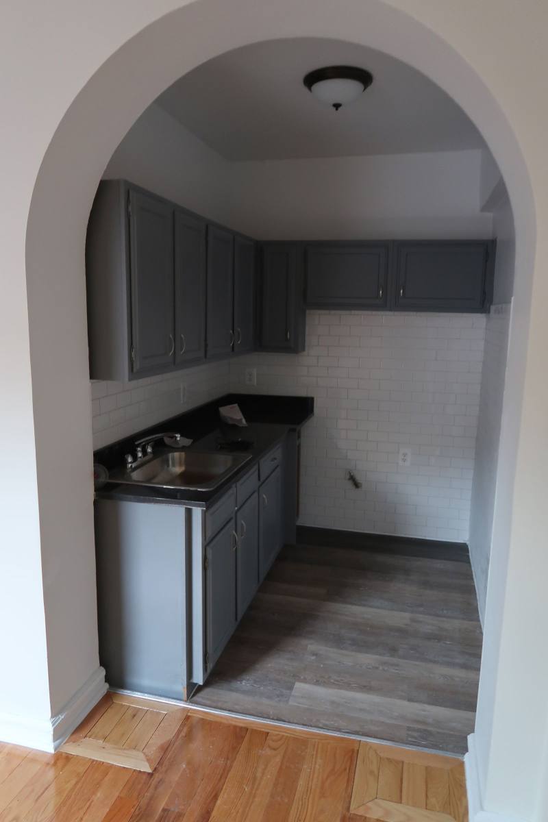 Apartment for rent at 426 W Briar Place, Chicago, IL 60657