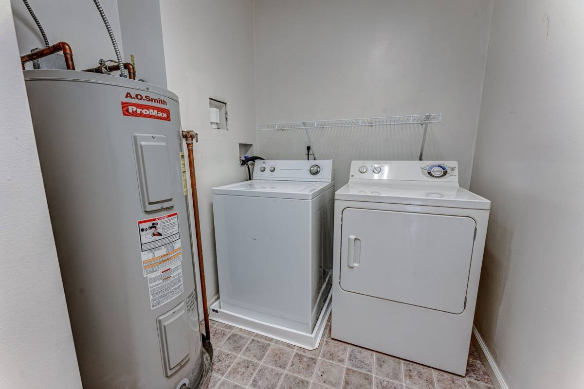Apartment for rent at 749 Garrison Ave, Morgantown, WV 26505