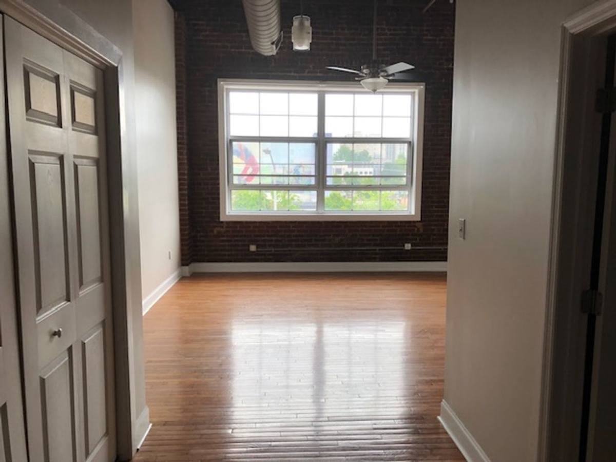 Apartment for rent at 232 E 11th St, Chattanooga, TN 37402