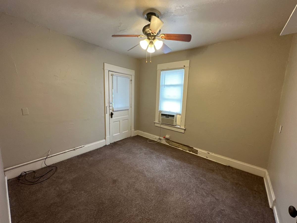 Apartment for rent at 1932-1934 Summit St, Columbus, OH 43201