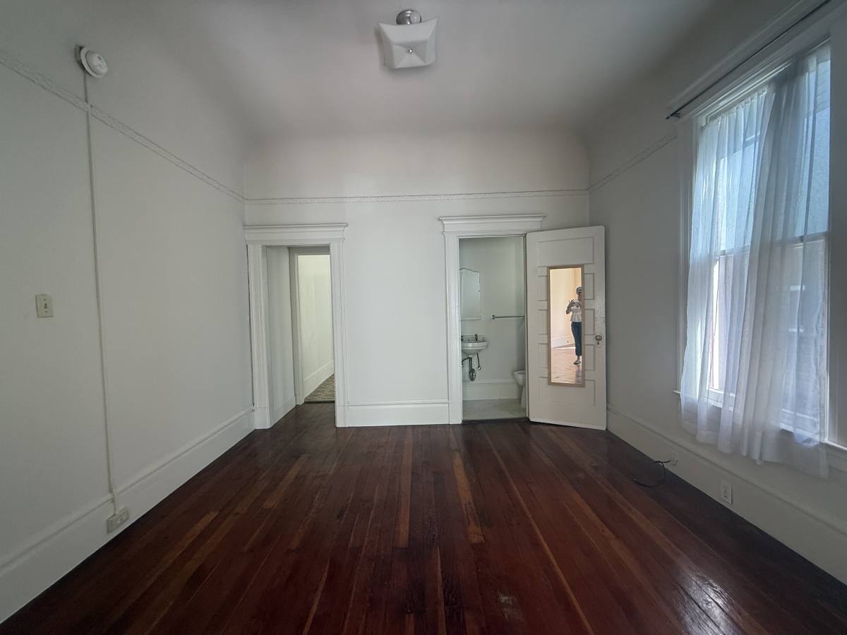 Apartment for rent at 542 Union St #1, San Francisco, CA 94133