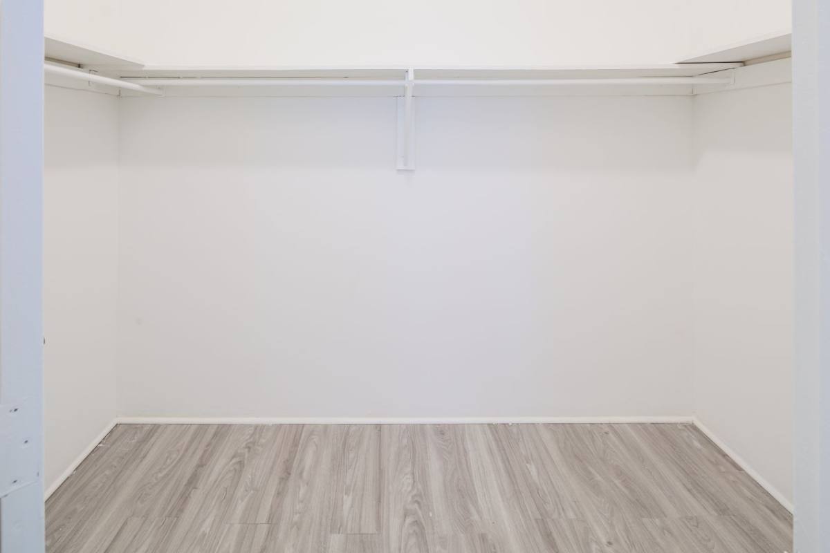 Apartment for rent at 11 New St, Somerville, NJ 08876