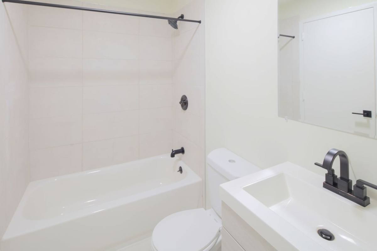 Apartment for rent at 11 New St, Somerville, NJ 08876