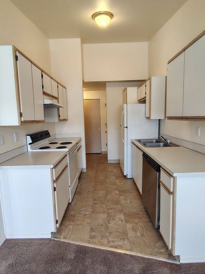 Apartment for rent at 3211-3342 Autumn Chase NE, Salem, OR 97305