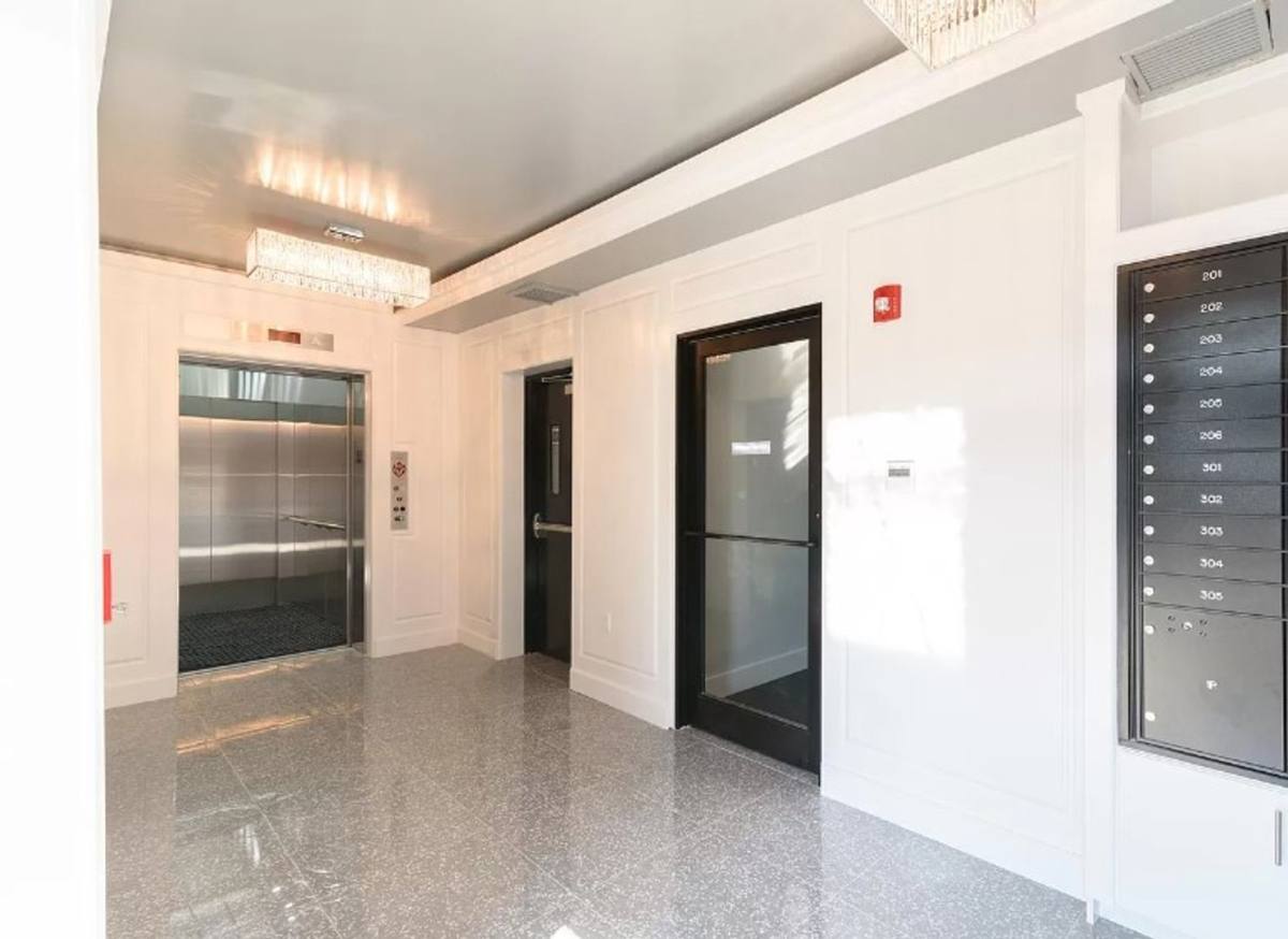 Apartment for rent at 5800 Washington St, West New York, NJ 07093