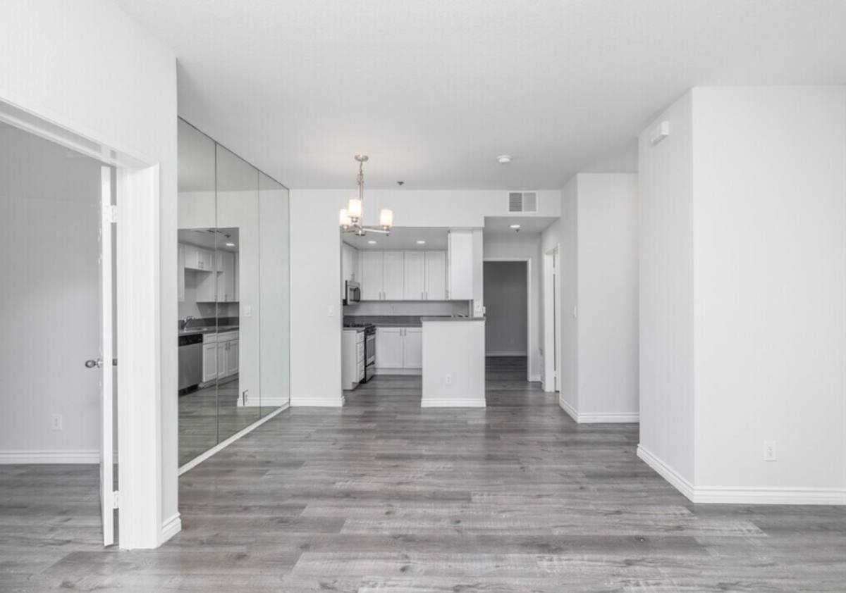 Apartment for rent at 8715 Burton Way, Los Angeles, CA 90048