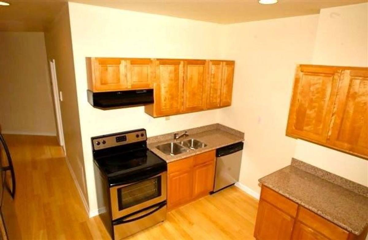 Apartment for rent at 1521 N 17th, Philadelphia, PA 19121