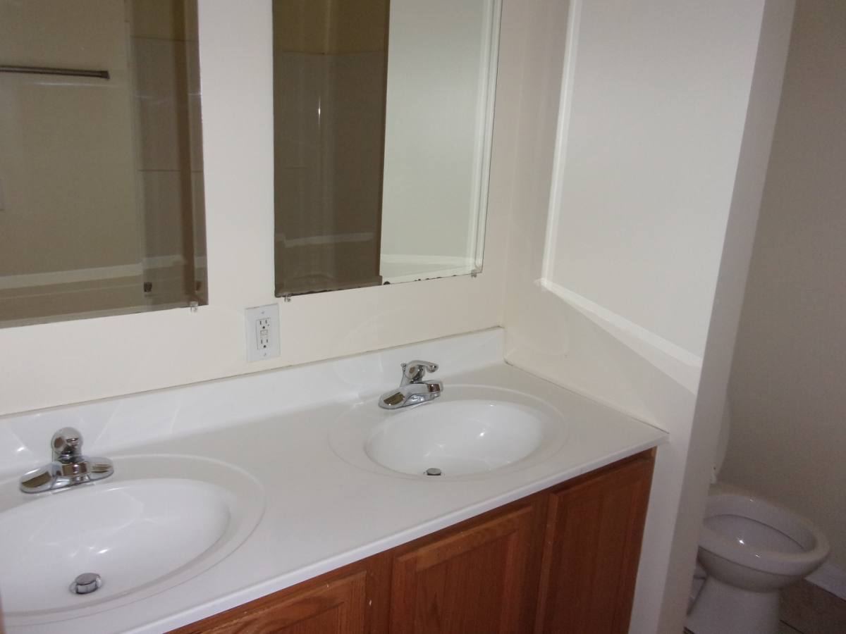 Apartment for rent at 1521 N 17th, Philadelphia, PA 19121