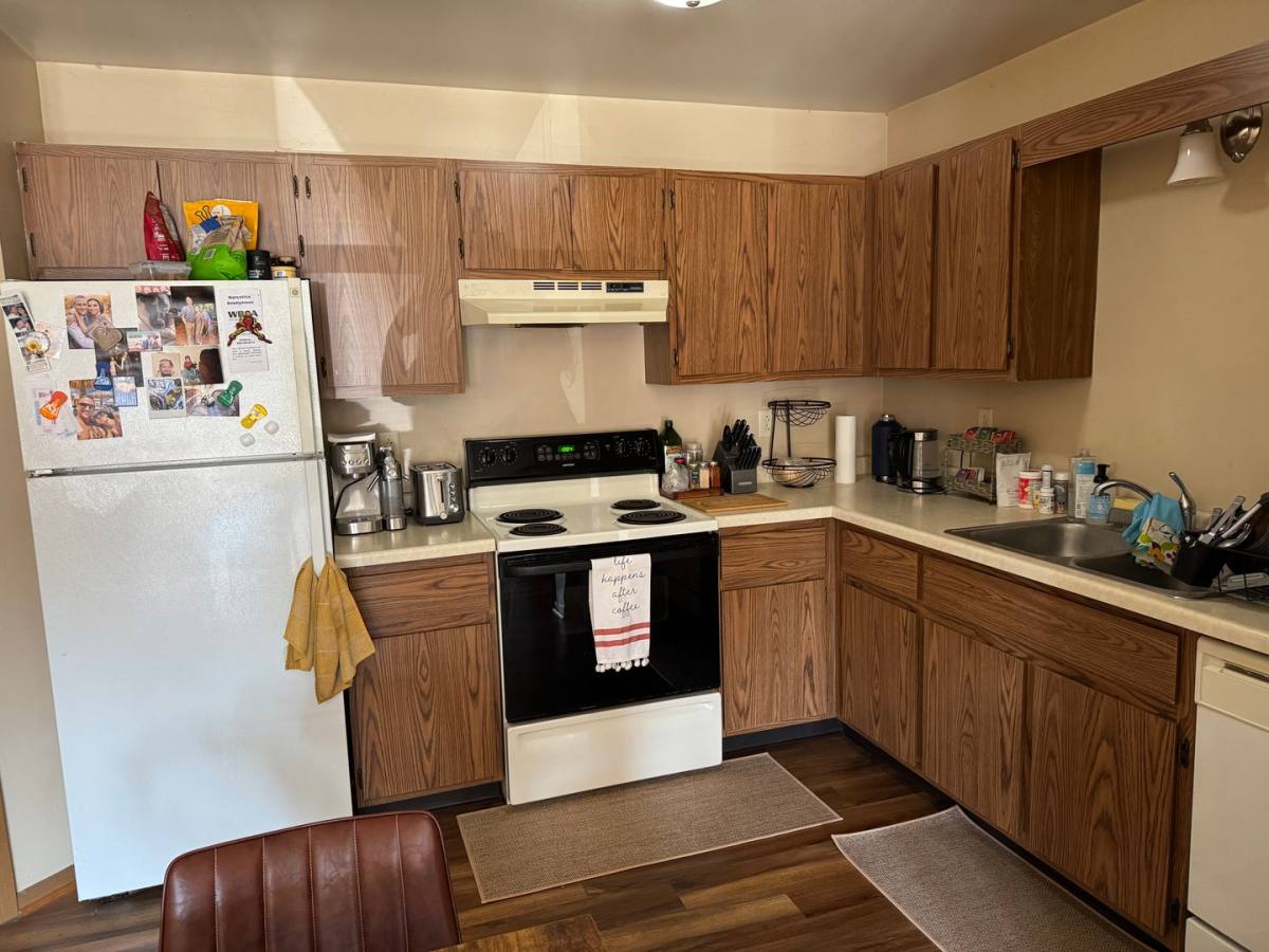 Apartment for rent at 1600 Vogt Dr, West Bend, WI 53095