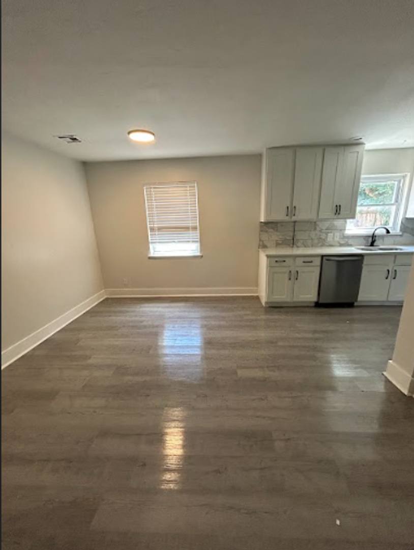 House for rent at 2116 Westchester Dr, Oklahoma City, OK 73120
