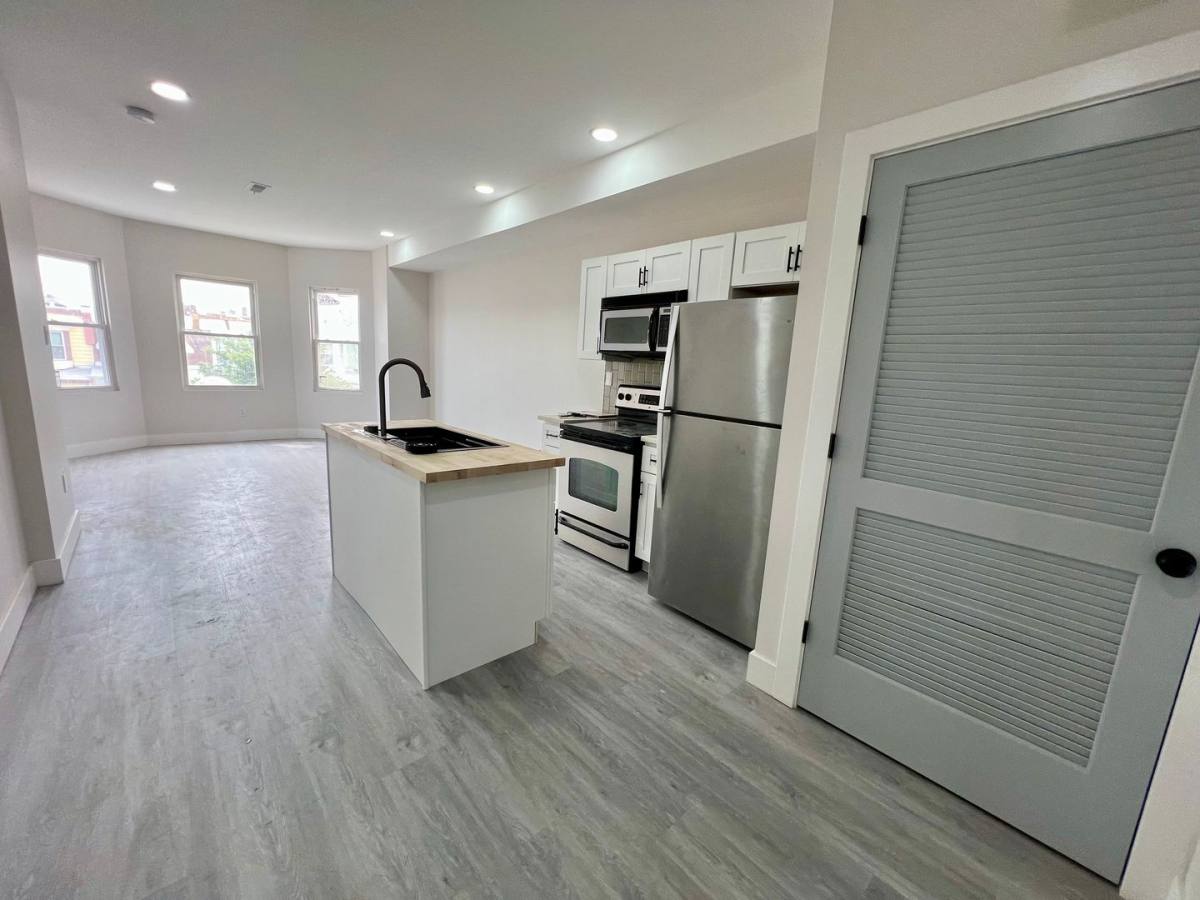 Apartment for rent at 32 S 62nd St, Philadelphia, PA 19139