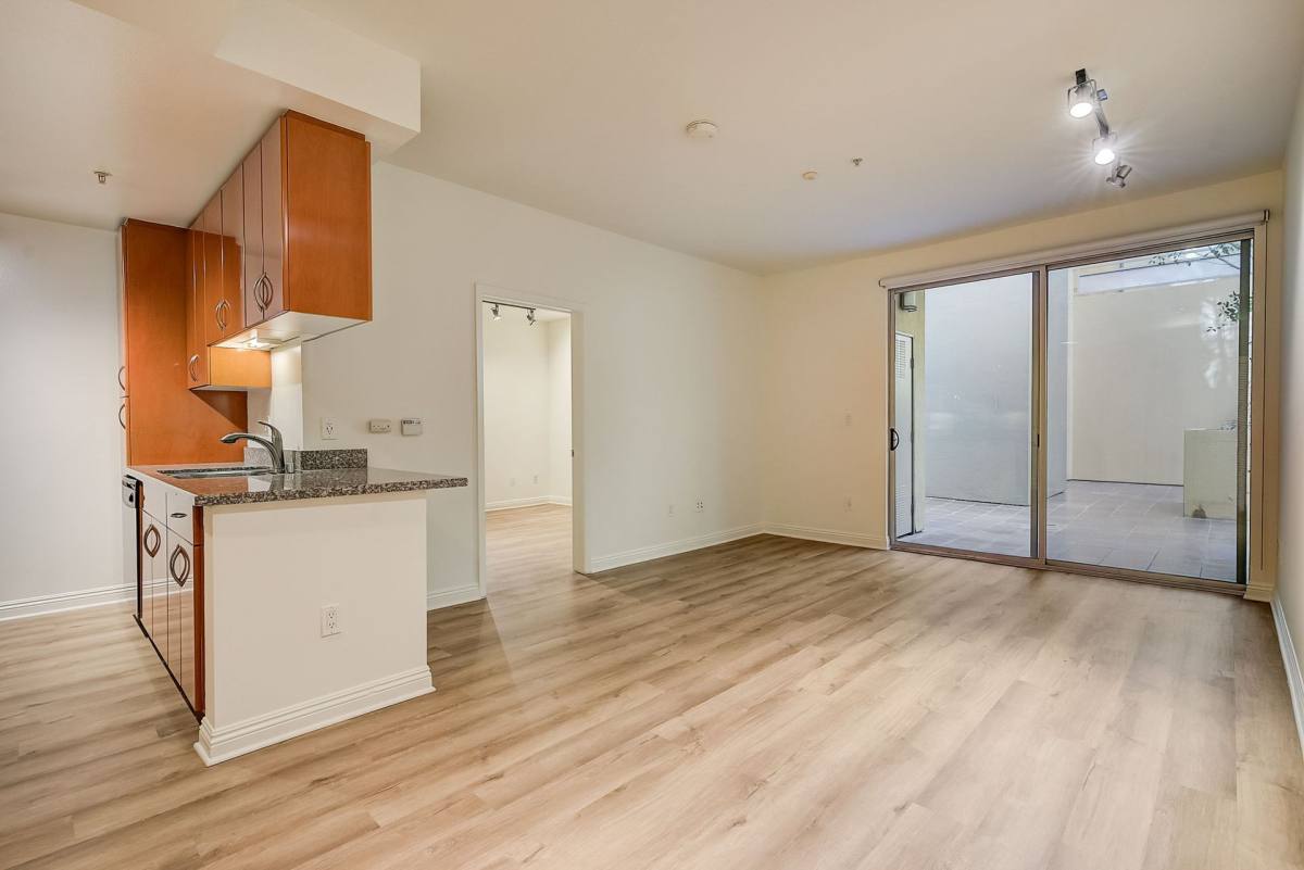 Apartment for rent at 65 W Dayton St, Pasadena, CA 91105