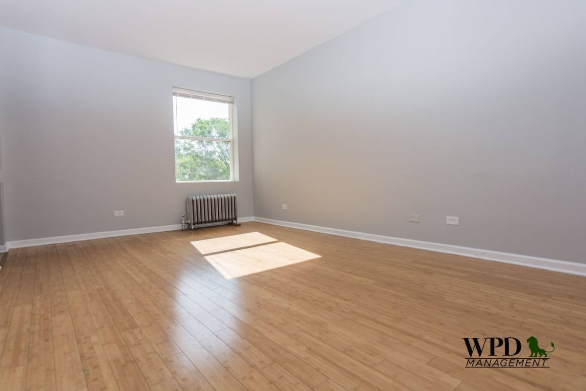Apartment for rent at 7801 S Paulina St, Chicago, IL 60620