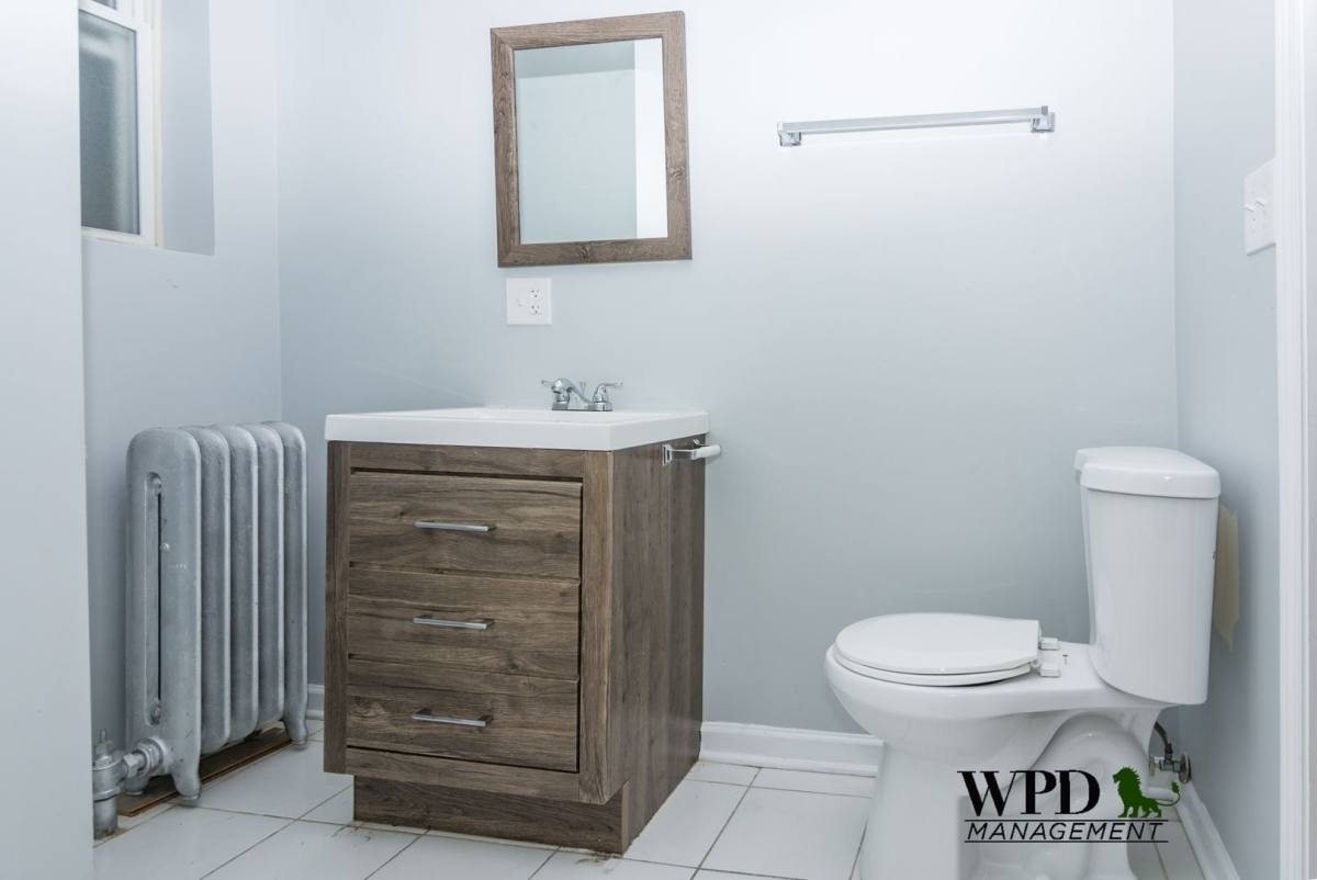 Apartment for rent at 7801 S Paulina St, Chicago, IL 60620