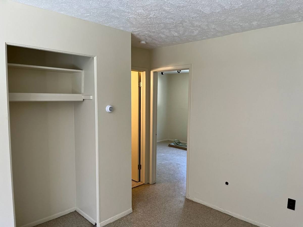Apartment for rent at 821, 829, 837, 901, 905 E Shiawassee St, Lansing, MI 48912