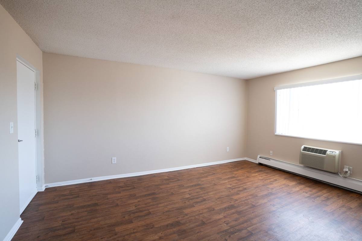 Apartment for rent at 481 W Prentice Ave, Littleton, CO 80120