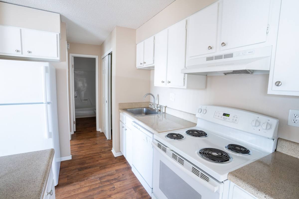 Apartment for rent at 481 W Prentice Ave, Littleton, CO 80120