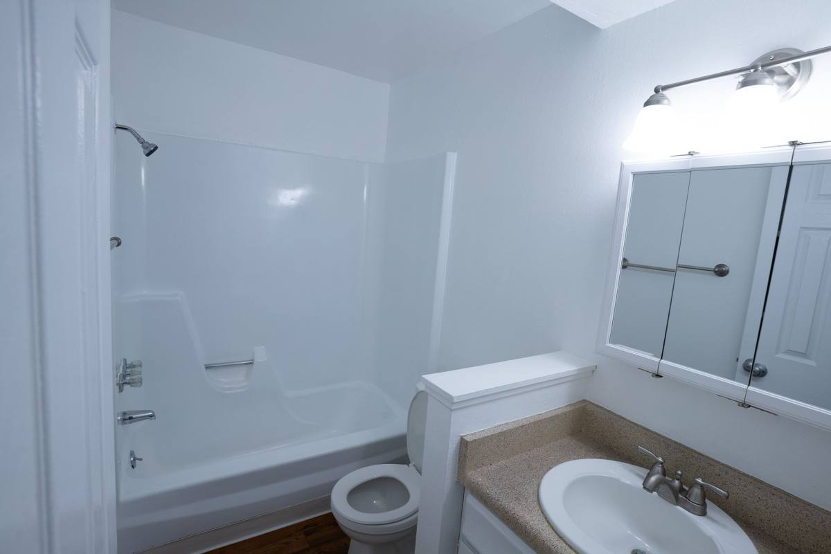 Apartment for rent at 481 W Prentice Ave, Littleton, CO 80120
