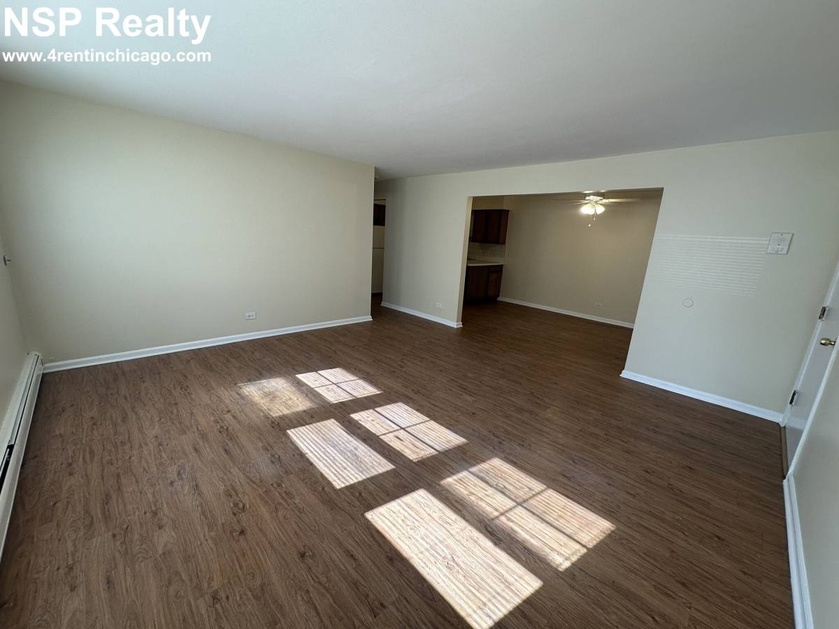Apartment for rent at 630 Lincoln #104, Addison, IL 60101