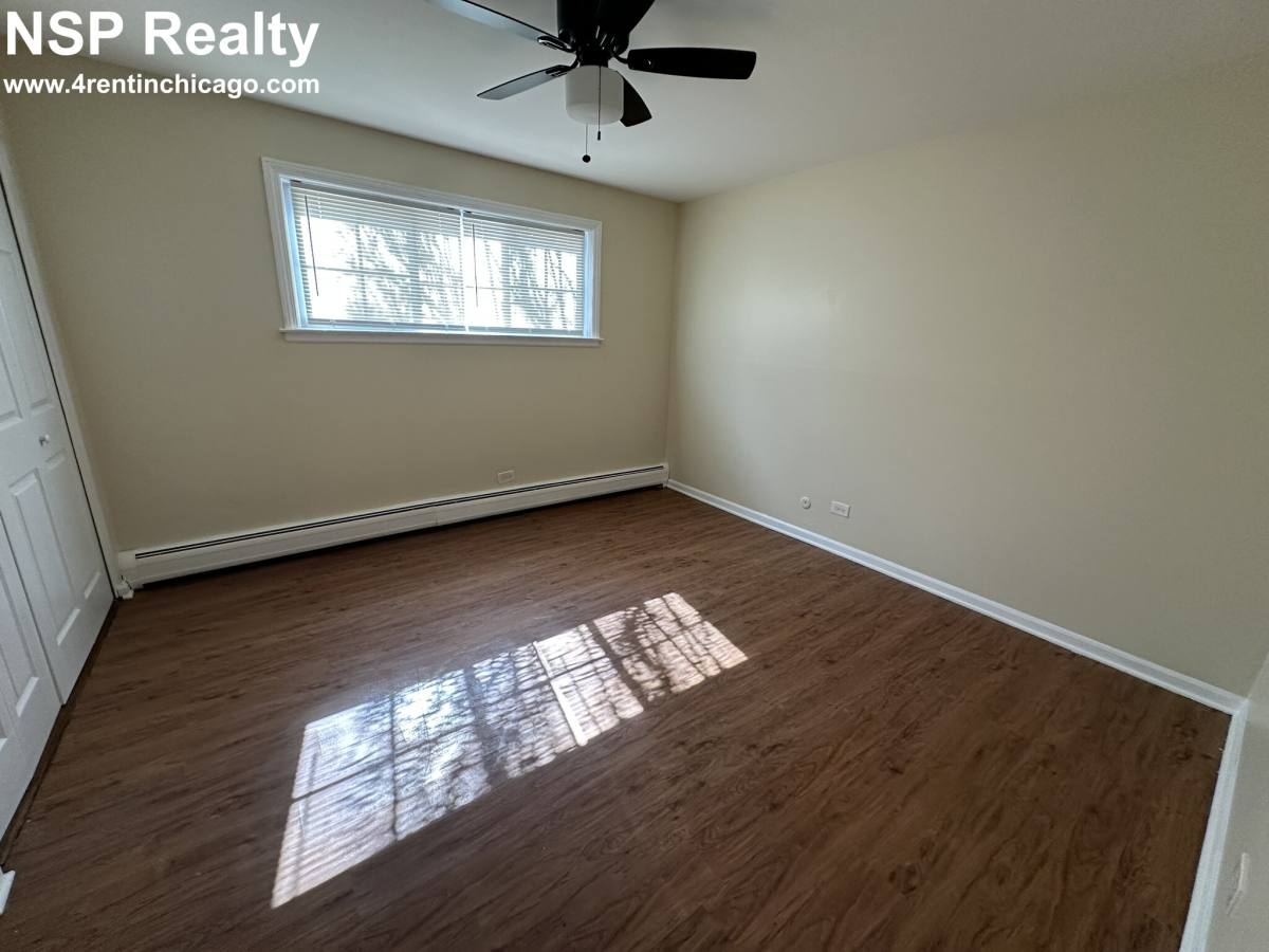 Apartment for rent at 630 Lincoln #104, Addison, IL 60101