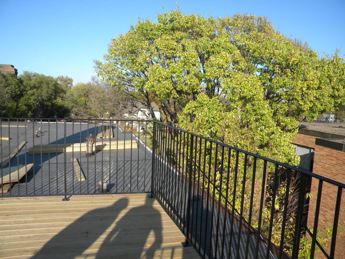 Apartment for rent at 718 4th St SE, Minneapolis, MN 55414
