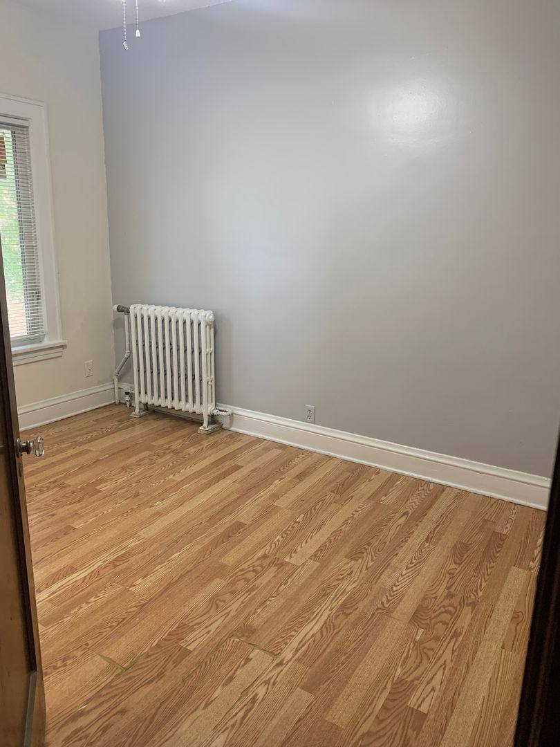 Apartment for rent at 718 4th St SE, Minneapolis, MN 55414