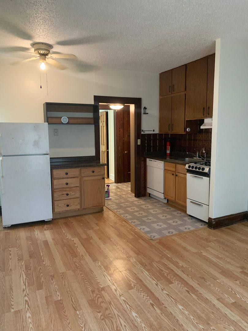 Apartment for rent at 718 4th St SE, Minneapolis, MN 55414