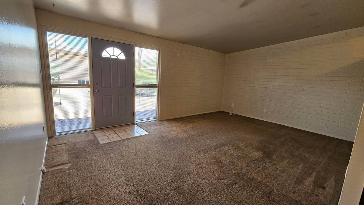 Condo for rent at 1620 E Blacklidge Dr, Tucson, AZ 85719