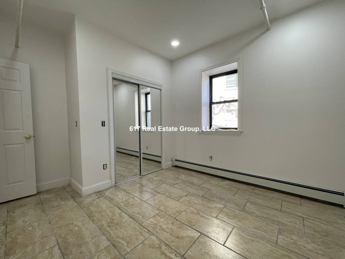Apartment for rent at 27 Egremont Rd #1A, Brighton, MA 02135