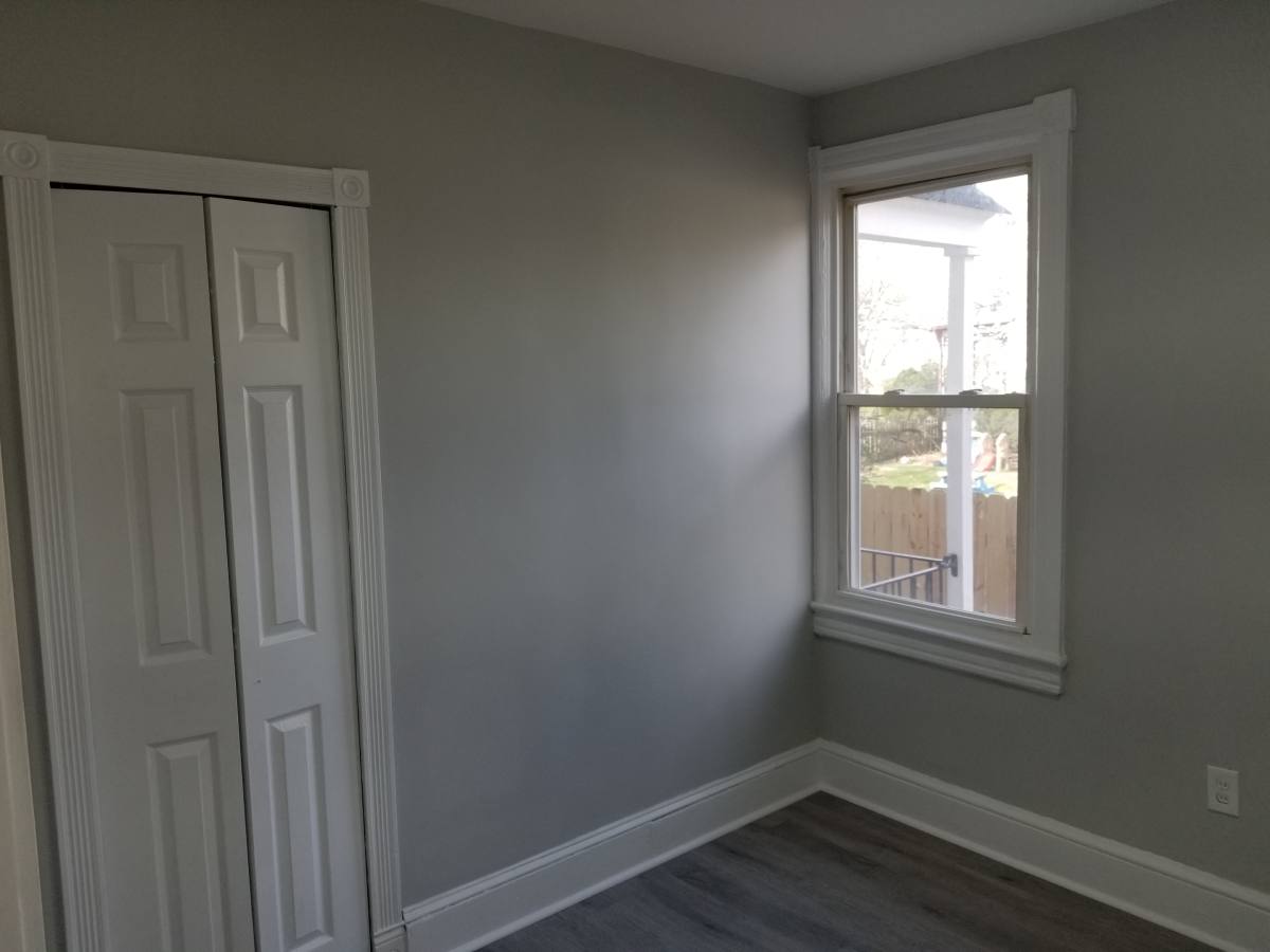 Apartment for rent at 337 W Front St, Florence, NJ 08518
