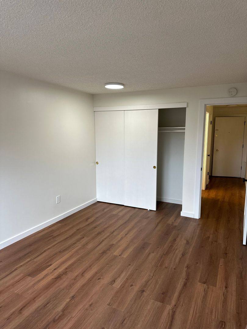 Apartment for rent at 625 N 130th St, Seattle, WA 98133