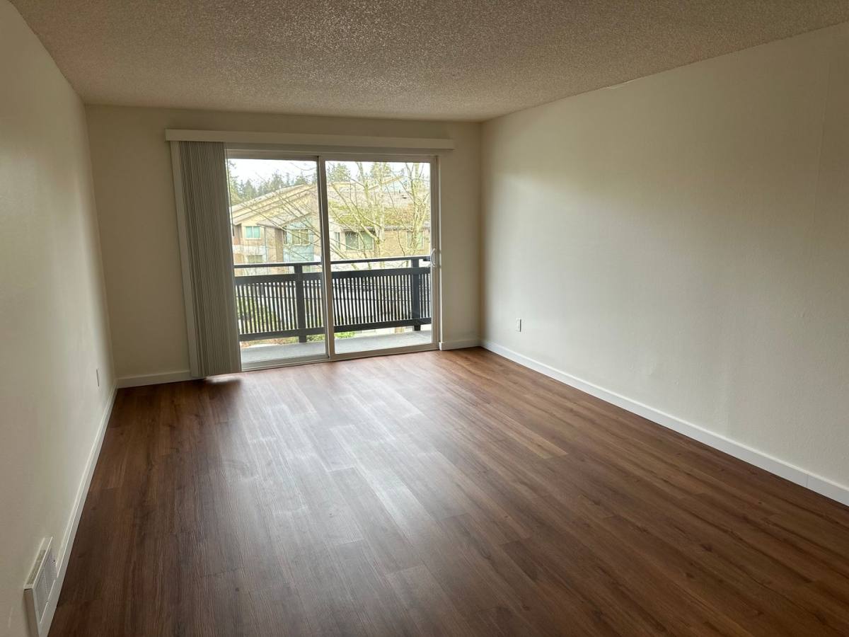 Apartment for rent at 625 N 130th St, Seattle, WA 98133