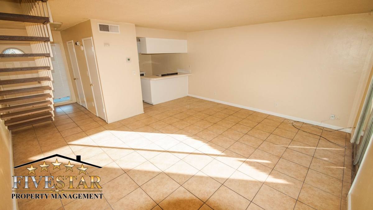 Apartment for rent at 3311 Union Ave, Bakersfield, CA 93305