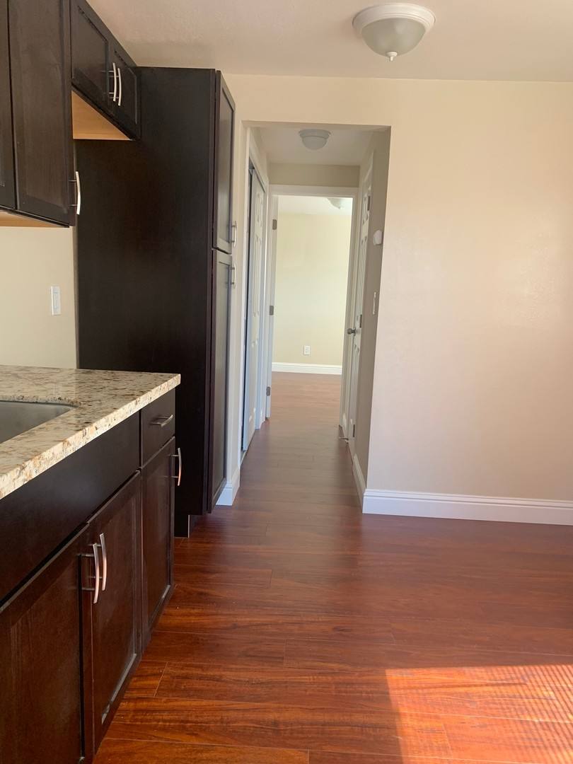 Apartment for rent at 116-126 Pine St, Redwood City, CA 94063