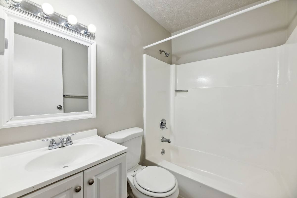 Apartment for rent at 2303 Wyoming Ave, Cincinnati, OH 45214