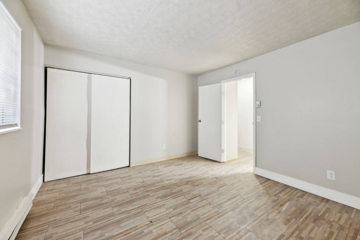 Apartment for rent at 2303 Wyoming Ave, Cincinnati, OH 45214