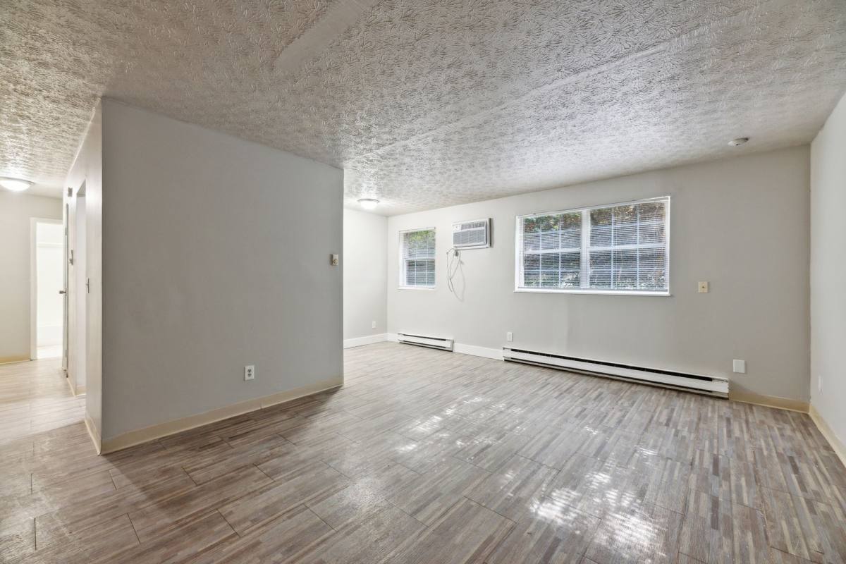 Apartment for rent at 2303 Wyoming Ave, Cincinnati, OH 45214