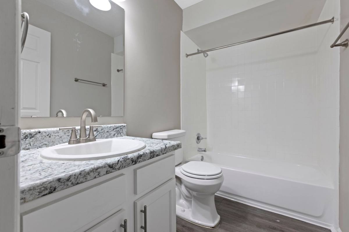 Apartment for rent at 5421 Calder Way, Indianapolis, IN 46226