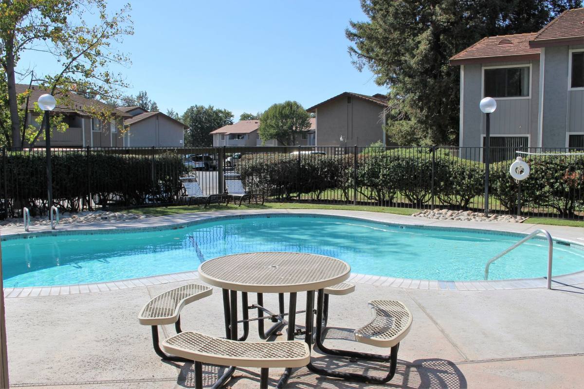 Apartment for rent at 8550 Florin Rd, Sacramento, CA 95828