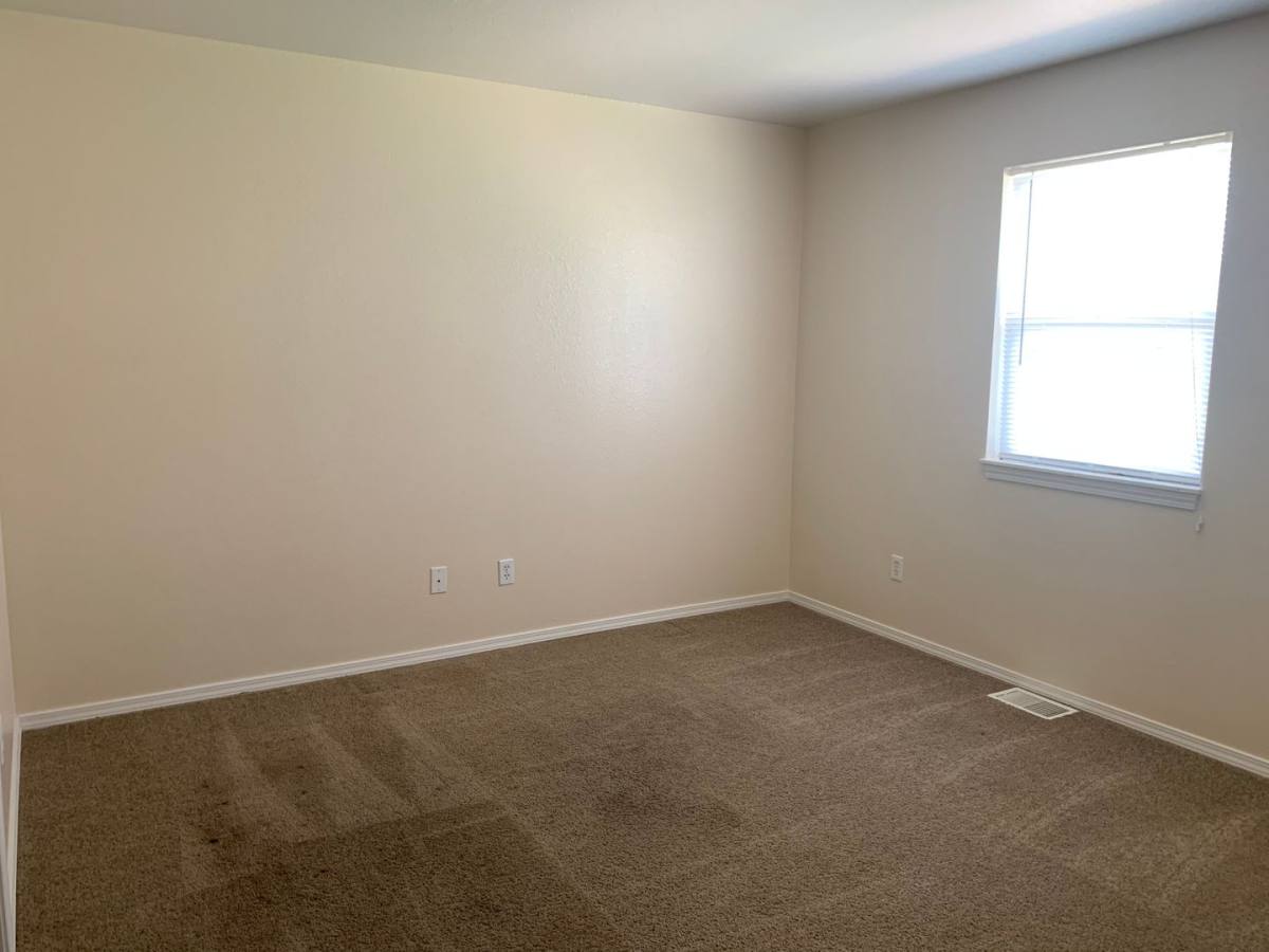 Apartment for rent at 19799 Sackett Lane, Waynesville, MO 65583