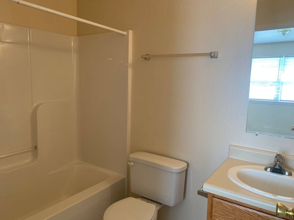 Apartment for rent at 19799 Sackett Lane, Waynesville, MO 65583