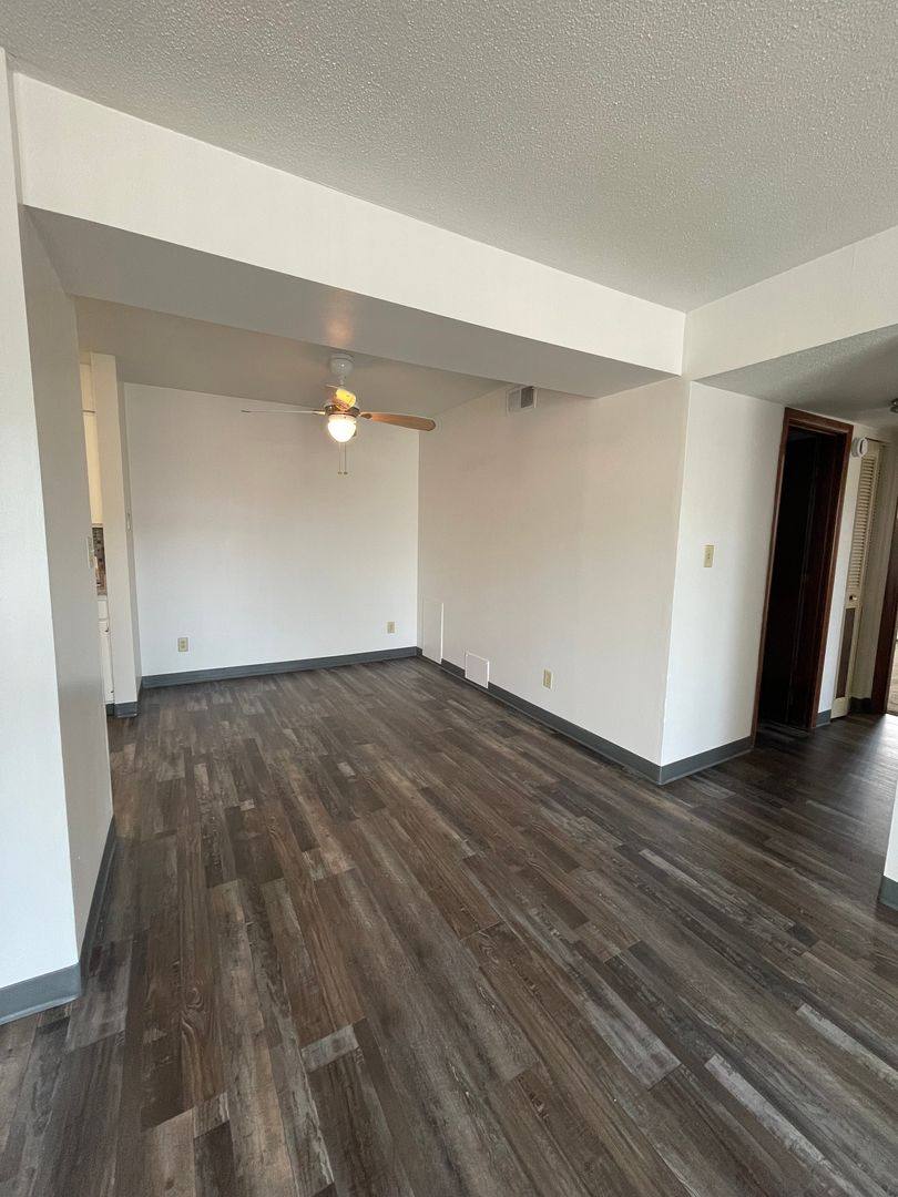 Apartment for rent at 3322 Tropic Lane, Waterloo, IA 50702