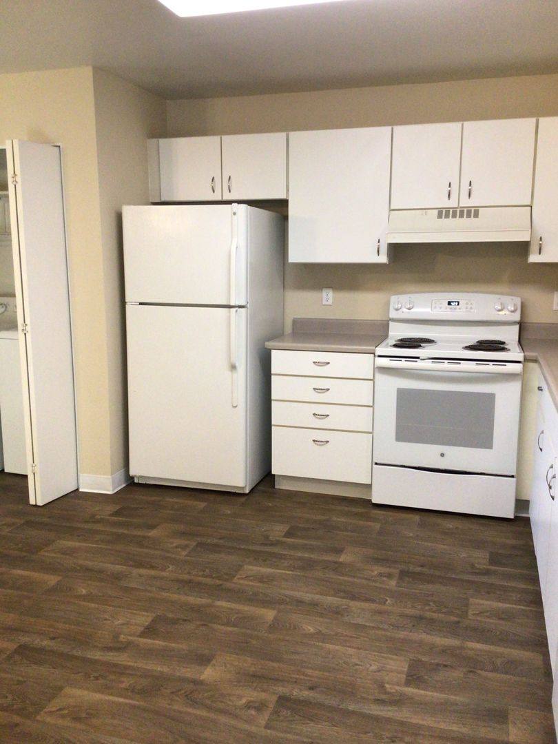 Townhouse for rent at 800 NE Roberts Ave, Gresham, OR 97030