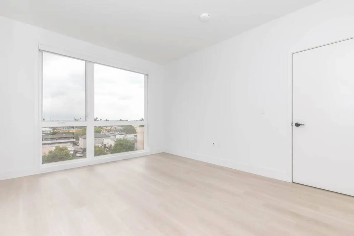 Apartment for rent at 5570 Rosemead Blvd, Temple City, CA 91780