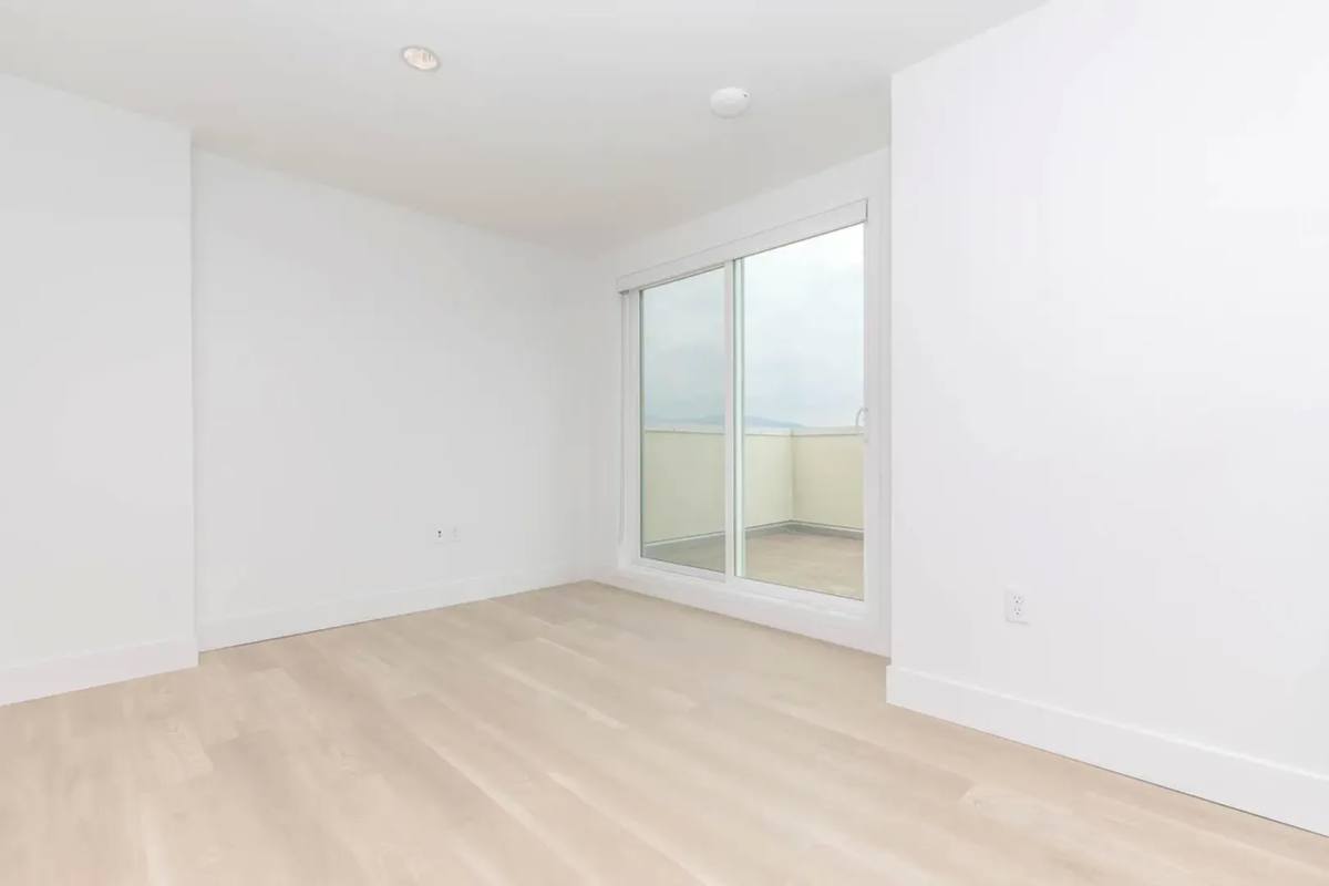 Apartment for rent at 5570 Rosemead Blvd, Temple City, CA 91780