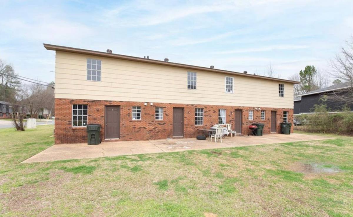 Apartment for rent at 1914 48th St E, Tuscaloosa, AL 35405