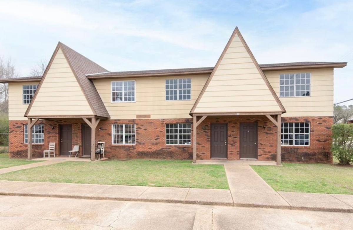 Apartment for rent at 1914 48th St E, Tuscaloosa, AL 35405