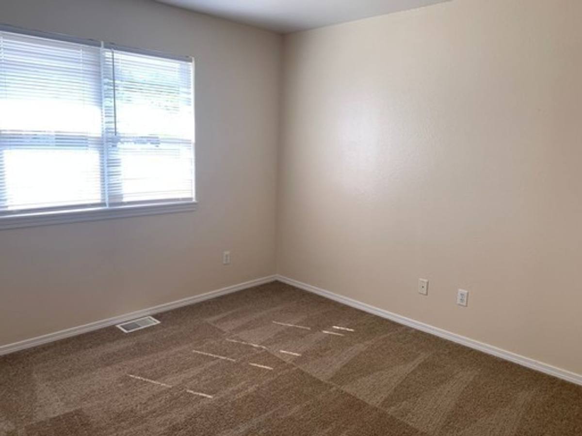 Apartment for rent at 19743 Sackett Lane, Waynesville, MO 65583