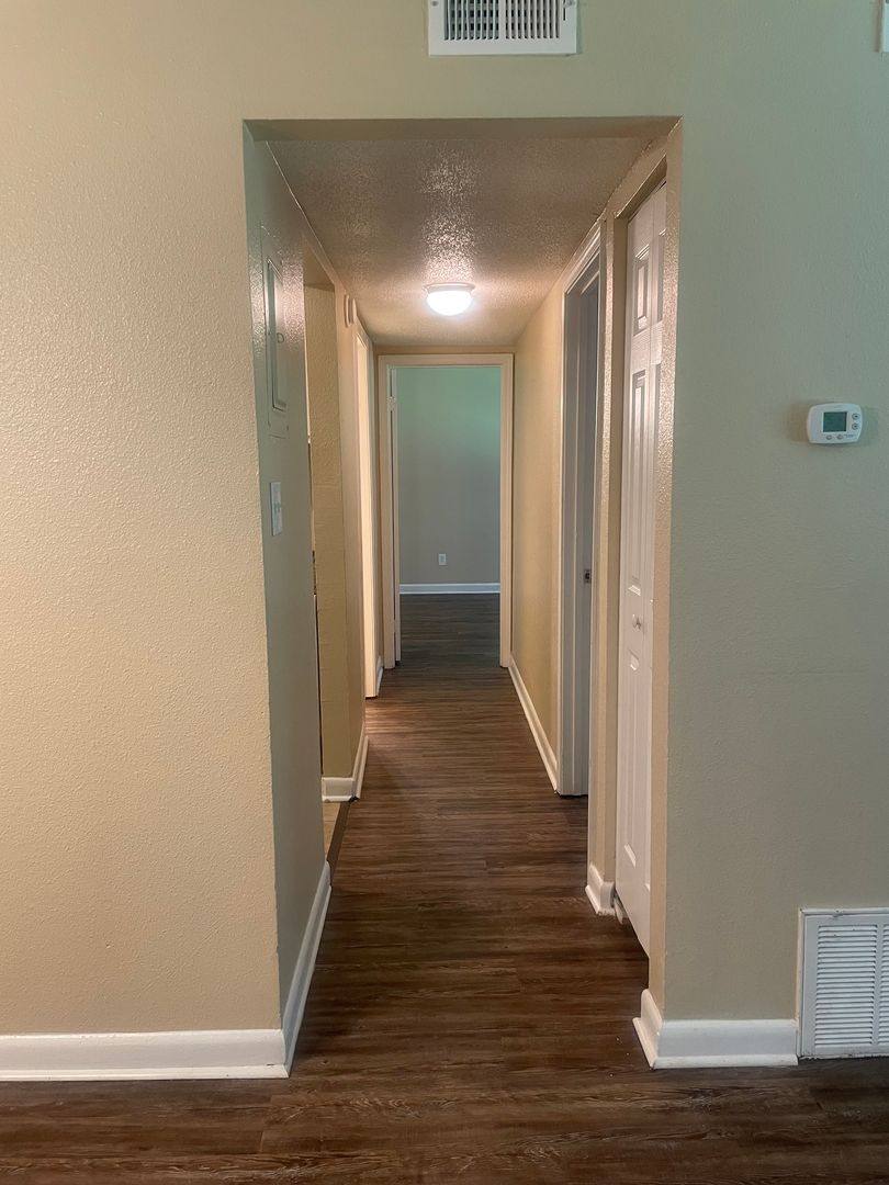 Apartment for rent at 4524 Highway 39 N, Meridian, MS 39301